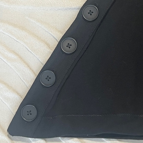 Chico's Black Tunic Long Sleeve Relaxed Fit v neck stretch size medium - Picture 5 of 8